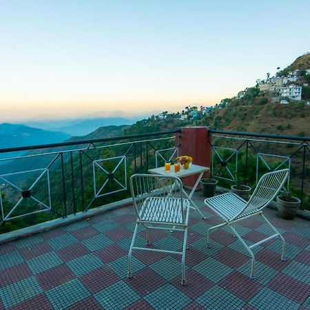 Livingstone 2Bhk Cozy Homestay In Kasauli Hills Екстер'єр фото