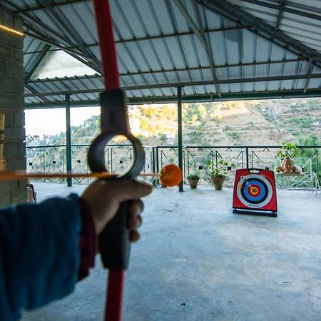 Livingstone 2Bhk Cozy Homestay In Kasauli Hills Екстер'єр фото