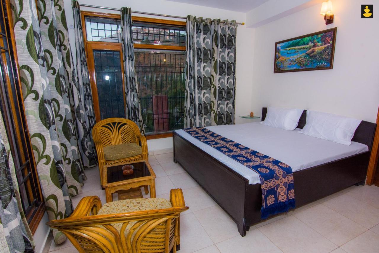 Livingstone 2Bhk Cozy Homestay In Kasauli Hills Екстер'єр фото