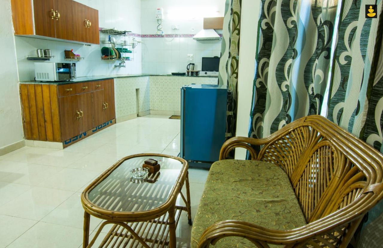 Livingstone 2Bhk Cozy Homestay In Kasauli Hills Екстер'єр фото