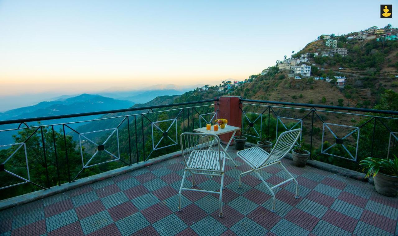 Livingstone 2Bhk Cozy Homestay In Kasauli Hills Екстер'єр фото