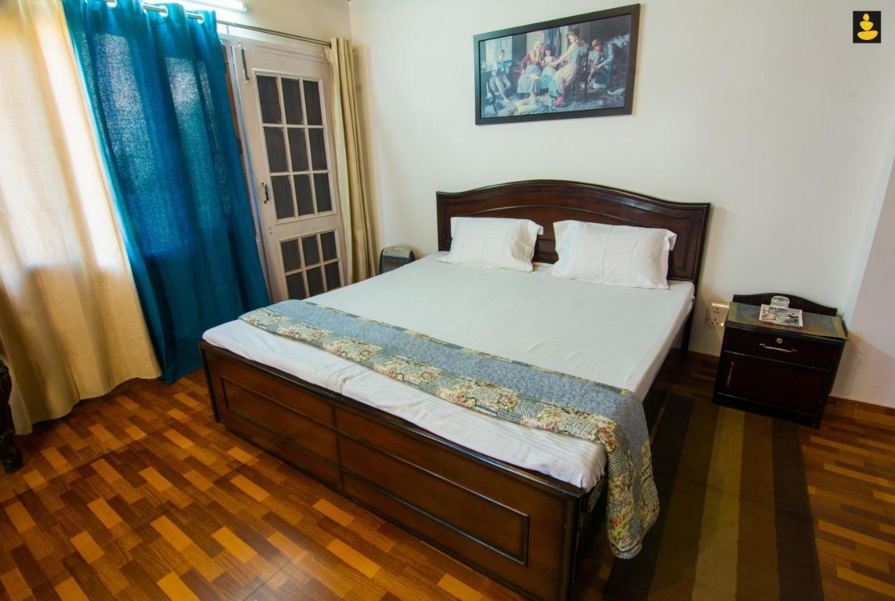 Livingstone 2Bhk Cozy Homestay In Kasauli Hills Екстер'єр фото